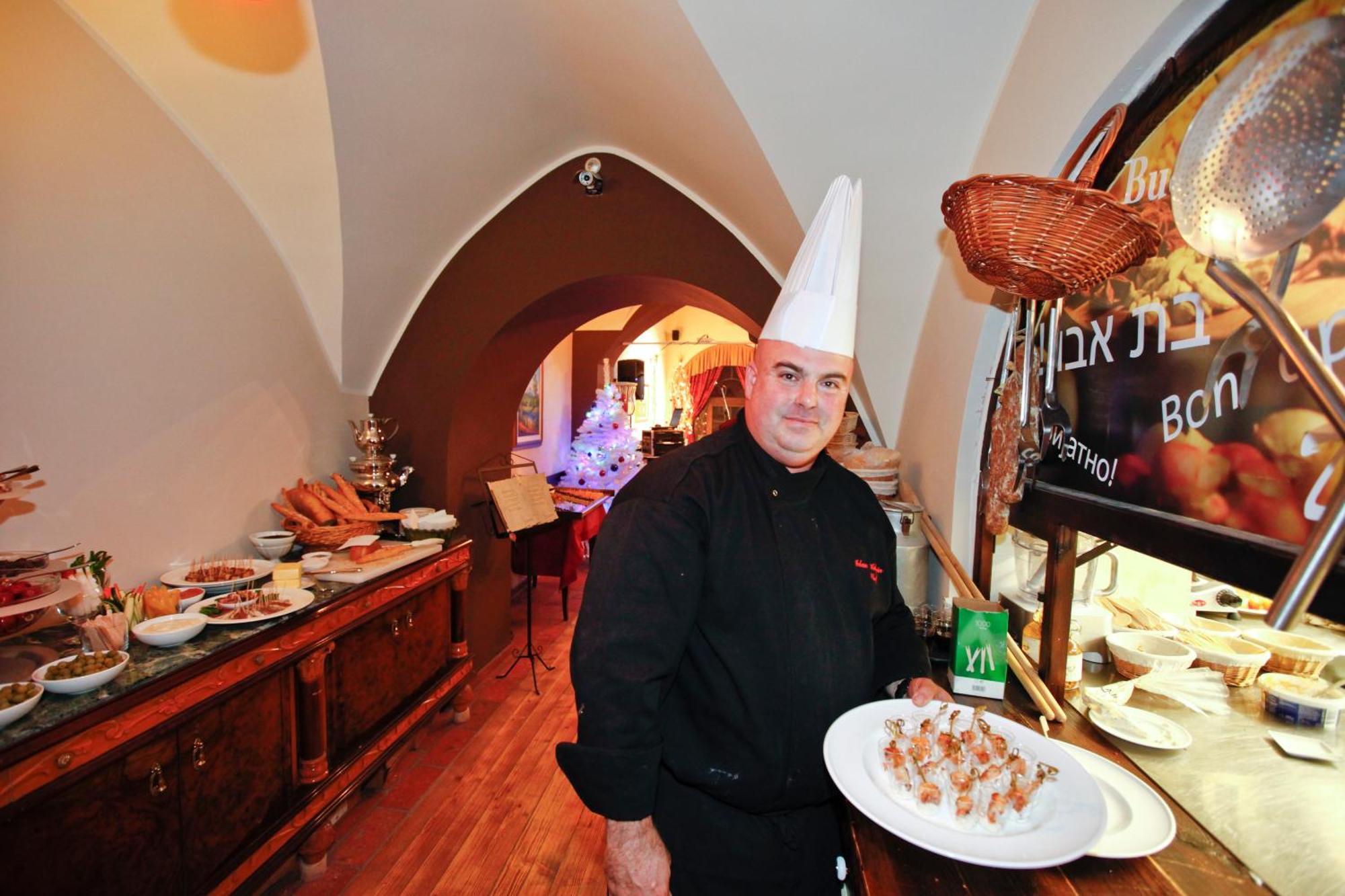 Hotel Actum Kranj Bagian luar foto